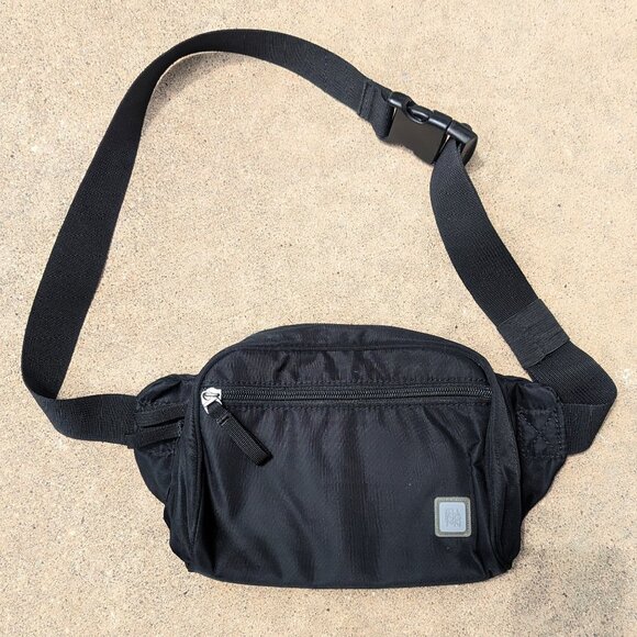 Black Amelia Waist Pack: Ellington - Picture 1 of 12